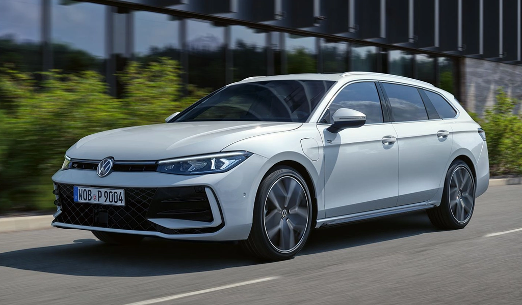 Nowy Passat